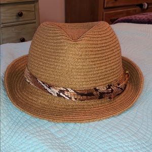Small sun hat